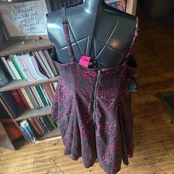 Torrid x Betsey Johnson pink leopard pinup girl fit & flare dress - Picture 7 of 9